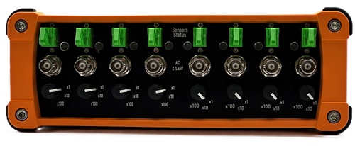 Mini Myotis 8ch フロントパネル