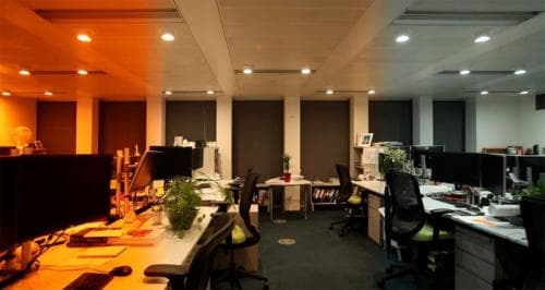 arupオフィスの光の影響